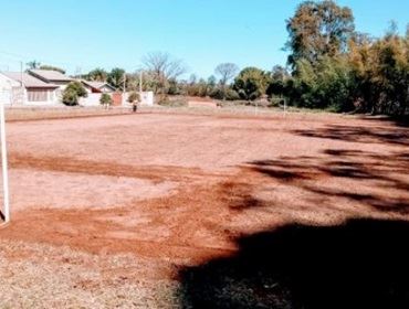 SEME faz melhorias no campinho do Santa Elisa