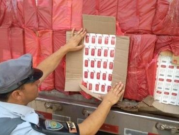 Homem é preso com 600 mil maços de cigarros em Avaré