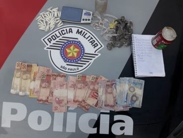 PM prende casal com drogas e anotações do tráfico em Taquarivaí