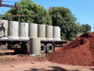 Iniciadas as obras de pavimentação da Avenida Santa Bárbara