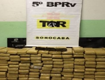 POLÍCIA MILITAR RODOVIÁRIA APREENDE 121 KG DE MACONHA