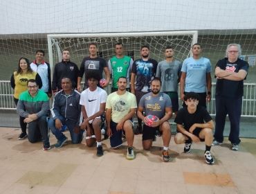 Handebol avareense treina sob orientação do ex-técnico da Seleção Brasileira