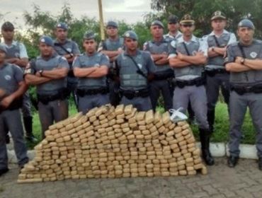 TOR e Força Tática apreendem quase 300 kg de maconha transportados na Castello Branco