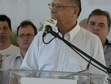 Alckmin descarta possibilidade de tirar água do interior para a capital