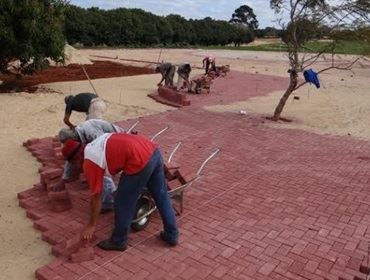 Prosseguem as obras no Costa Azul e no Camping