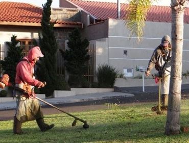 Bairros recebem melhorias e serviços de manutenção