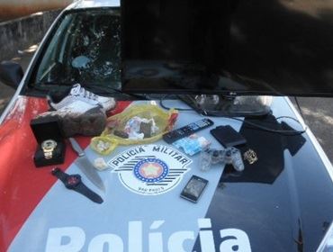 POLÍCIA MILITAR PRENDE HOMEM PELO CRIME DE TRÁFICO DE DROGAS NA CIDADE DE  MANDURI/SP 