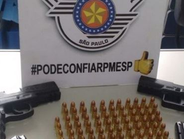 POLICIAMENTO RODOVIÁRIO APREENDE ARMAS DE FOGO E MUNIÇÕES