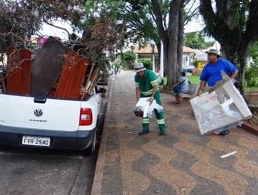 Limpeza de ruas é reforçada  com Operação ?Fisga?