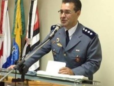 Capitão Augusto da Polícia Militar de S. Paulo é candidato a Deputado Federal.