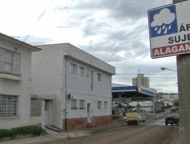 Alagamentos preocupam moradores do Centro de Avaré: 'Desesperador'