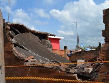 Laje de casa condenada desaba sobre morador em Botucatu