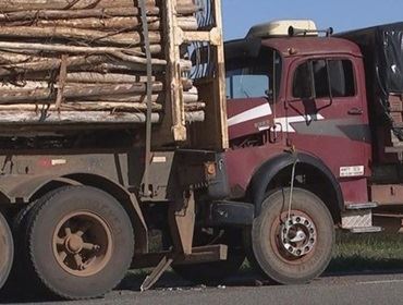 Queimada provoca acidente com três caminhões em rodovia, diz polícia