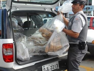  POLÍCIA MILITAR RODOVIÁRIA APREENDE 52 KG DE MACONHA