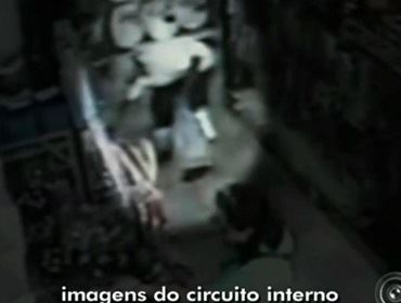 Circuito interno flagra homem que furtou três comércios em Avaré