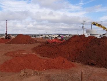 Iniciada a construção da creche do bairro São Rogério