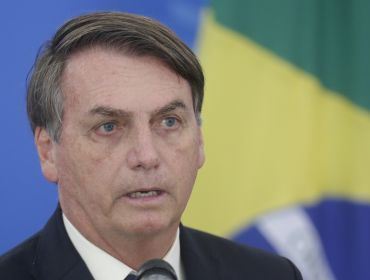 Justiça Federal proíbe Bolsonaro de adotar novas medidas contrárias ao isolamento