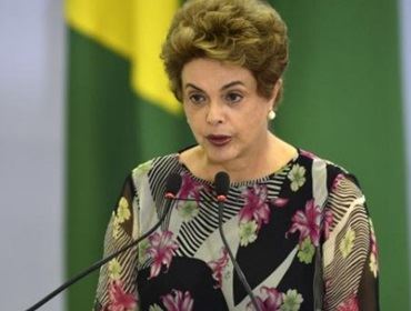 Dilma anuncia recursos para pesquisa e combate ao Aedes aegypti