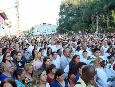 CORPUS CHRISTI EM SÃO MANUEL REÚNE MAIS DE 30 MIL PESSOAS