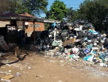 Polícia flagra trabalhadores em condições precárias