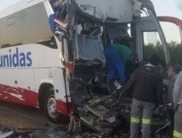 Acidente entre ônibus e caminhão mata motorista e deixa 20 feridos na Marechal Rondon