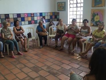 Em encontro, mães de filhos com deficiência relatam experiências e desafios