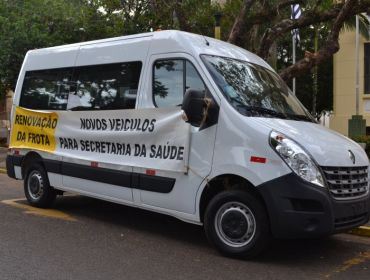 Saúde recebe novo veículo para transporte de pacientes do SUS