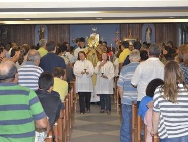 Católicos vão rezar 24 horas durante 7 dias em Botucatu